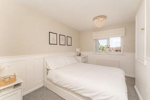 2 bedroom end of terrace house for sale, Motts Close, Watton at Stone