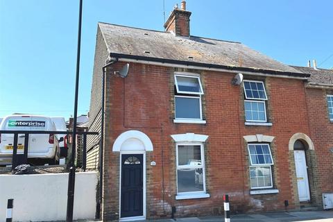 3 bedroom house for sale, St. James Street, Newport