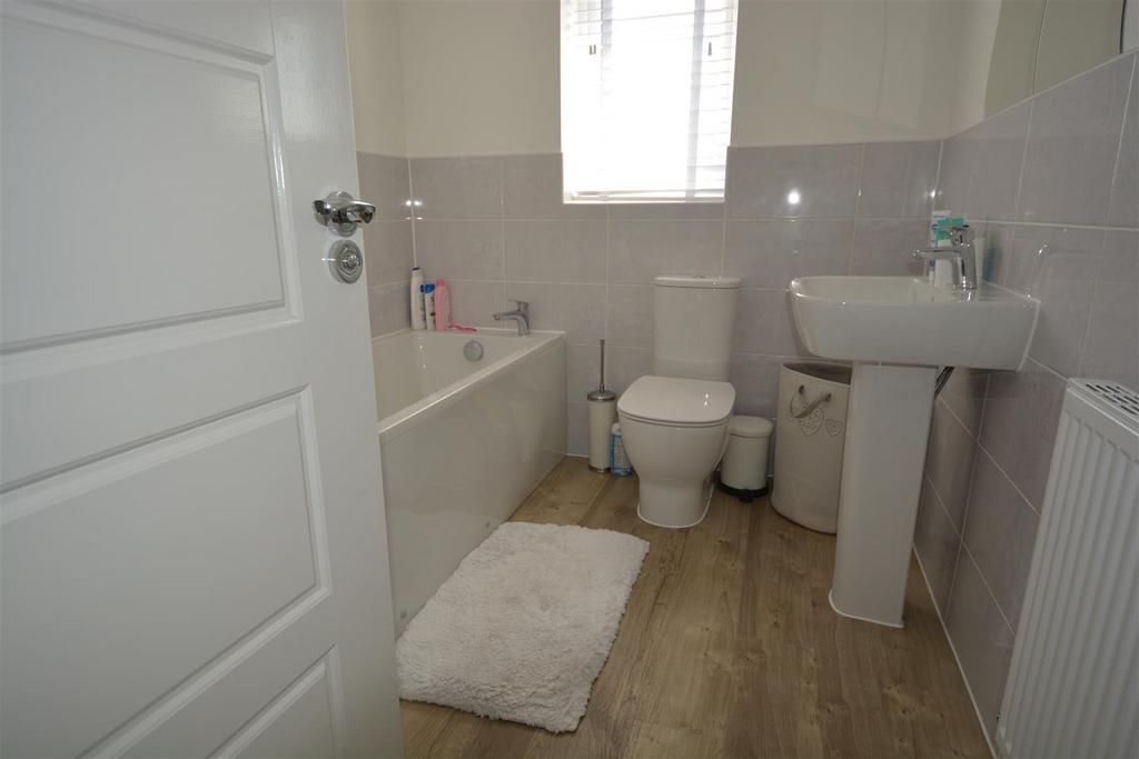 Latham Vale Bathroom.JPG