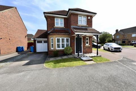 3 bedroom detached house for sale, Chevening Park, Kingswood, Hull