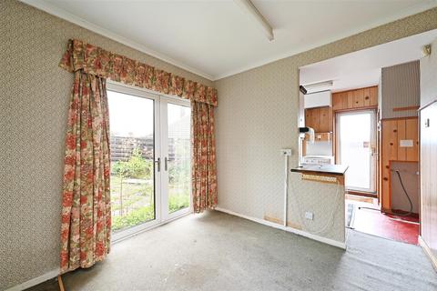 3 bedroom semi-detached house for sale, Warren Rise, Dronfield