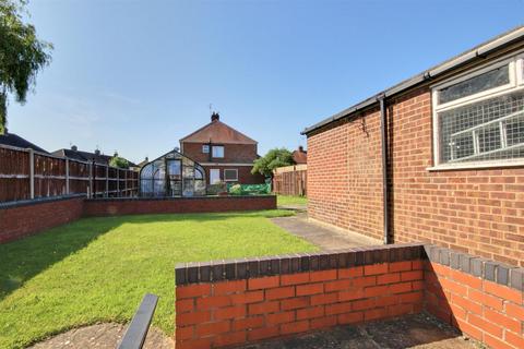 3 bedroom semi-detached house for sale, Rokeby Avenue, Hull