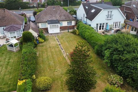 3 bedroom detached bungalow for sale, Gosbecks Road, Colchester