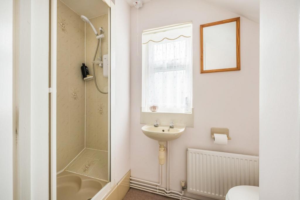 8a Woodside Close-18.jpg