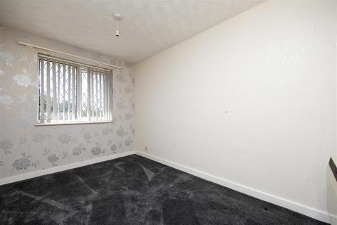 12 Church Fields, Upper Studley, Trowbridge, BA14 0EJ