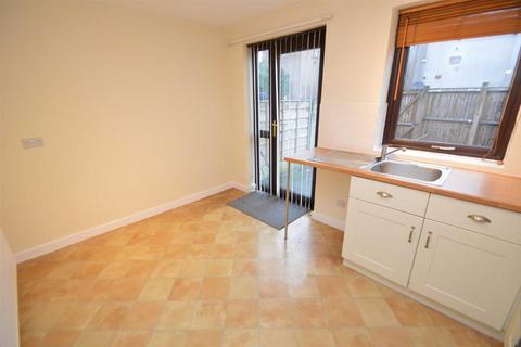 2 bedroom house to rent, Ryle Street, Macclesfield, Cheshire