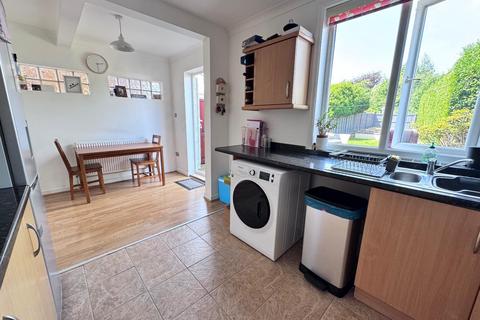 3 bedroom semi-detached house for sale, Dunkirk Avenue, Desborough