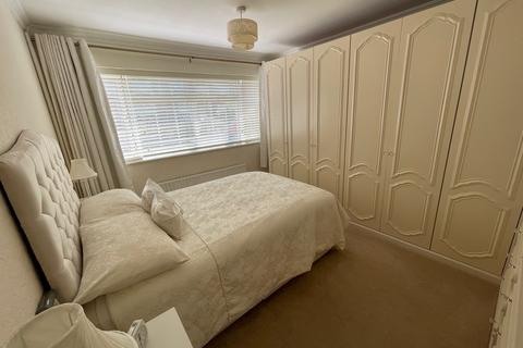 38 Castle Drive, Coleshill, Birmingham, B46 3LY