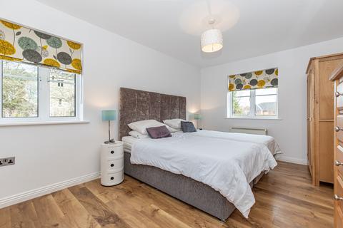 2 bedroom apartment to rent, ROWLAND HILL COURT, OX1