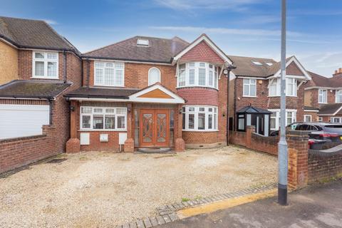 5 bedroom detached house for sale, Buckland Avenue, Langley SL3