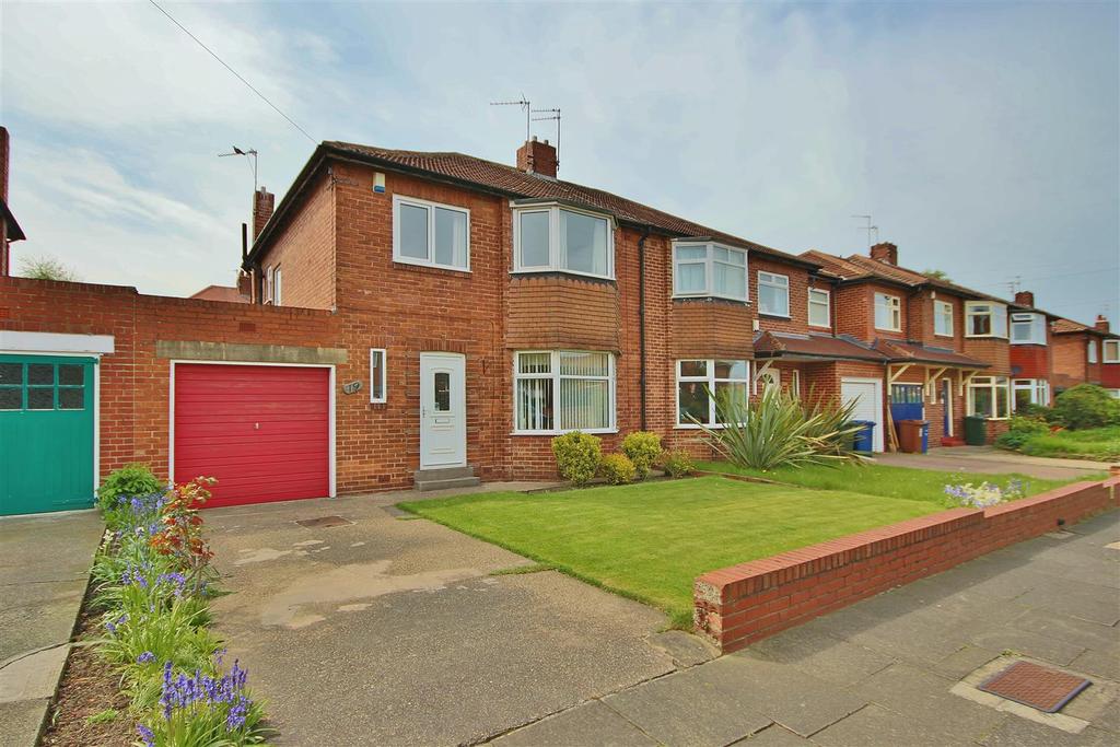 19 Rectory Grove, Gosforth, Newcastle upon Tyne NE3 3 bed semidetached