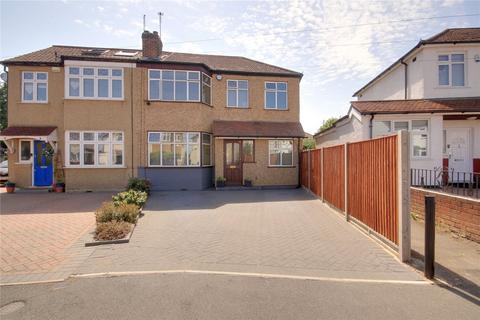 5 bedroom semi-detached house for sale, Carisbrook Close, Enfield, EN1