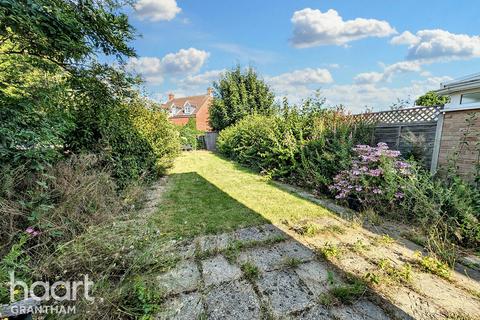 2 bedroom semi-detached house for sale, Blackburn Close, Grantham