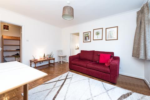undefined, Chelsea, South Kensington