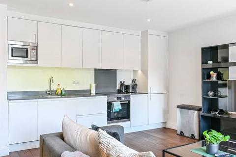 1 bedroom flat for sale, Aden Grove, Stoke Newington, London, N16