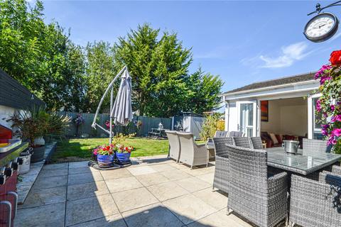 23 Dovetrees, Covingham, Swindon, SN3 5AX
