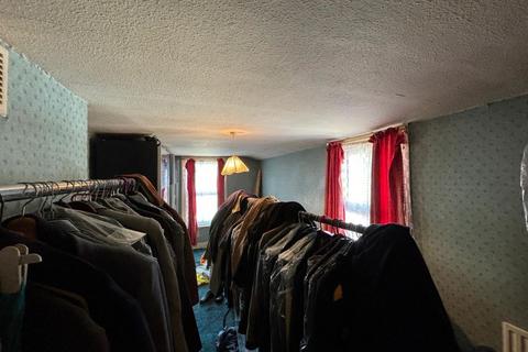 143 Malpas Road, London, SE4 1BQ