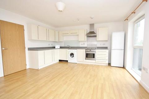 2 bedroom property to rent, Maxwell Road, Romford, RM7