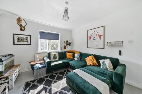 2 bedroom apartment for sale, Burnt Ash Hill, London