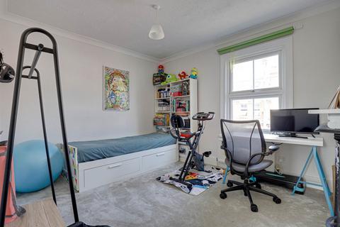 53 Queens Road, Caversham, Reading, RG4 8DN