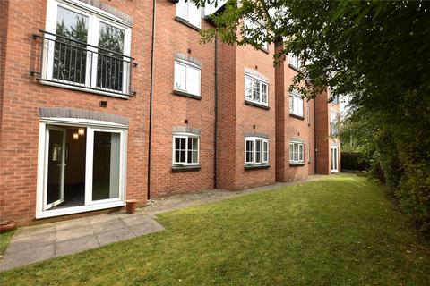 31 Baldwins Close, Royton, Oldham, OL2 5FG