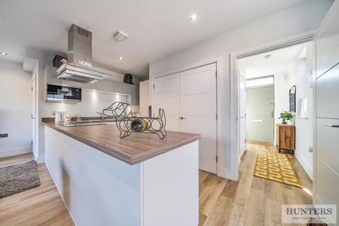 20 Loampit Road, Erith, DA8 1FH