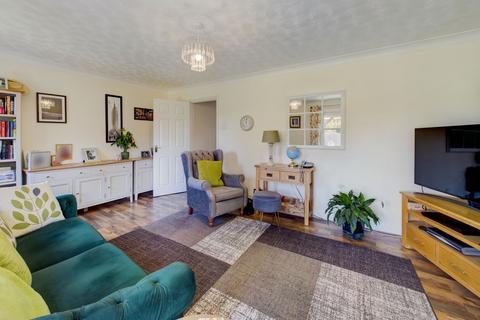 7 Bittern Close, Thetford, IP24 3HP