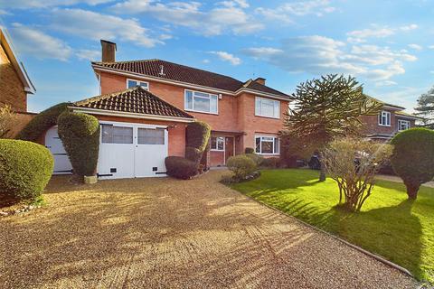 4 bedroom detached house for sale, Santon Close, Thetford, IP24