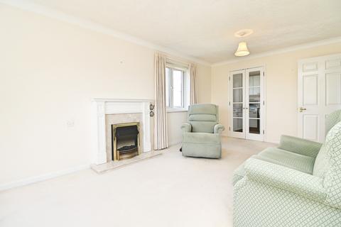 2 bedroom retirement property for sale, Alexandra Court, St Peters Close, Hove,