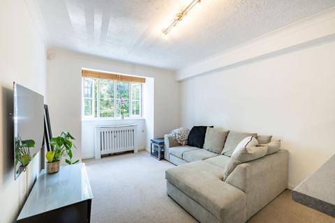 1 bedroom apartment for sale, Garlands Road, Stirling House Garlands Road, RH1