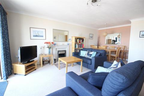 2 bedroom penthouse for sale, Ross House, Lee-On-The-Solent, Hampshire, PO13