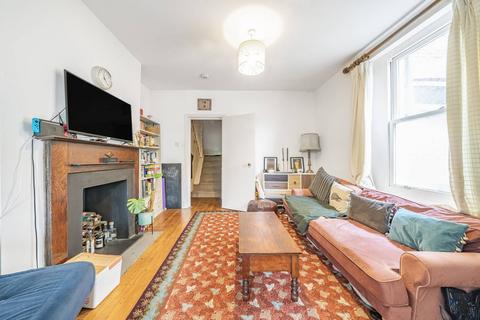 1 bedroom maisonette to rent, Grafton Road, Poet's Corner, London, W3