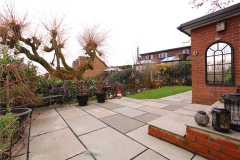 72 Gibraltar Lane, Denton, Manchester, M34 7PY