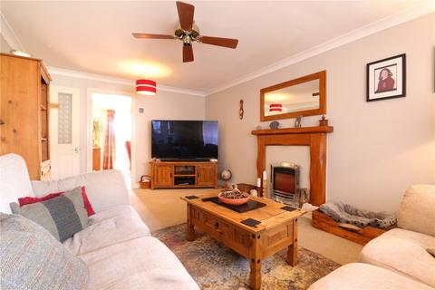 67 Broadhurst, Denton, Manchester, M34 3TN