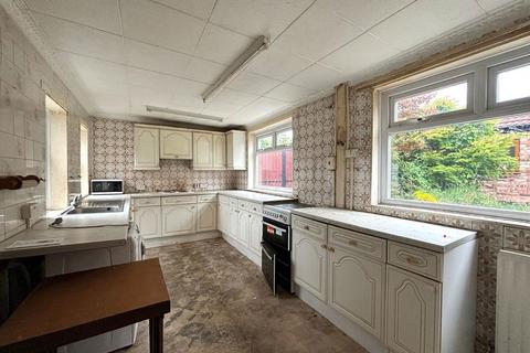 3 bedroom semi-detached house for sale, Warrington Road, Prescot L35