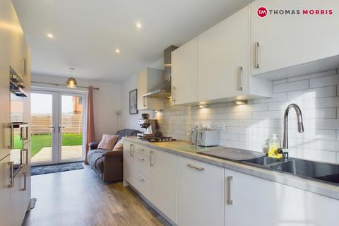 38 Binder Place, Biggleswade, SG18 0RU