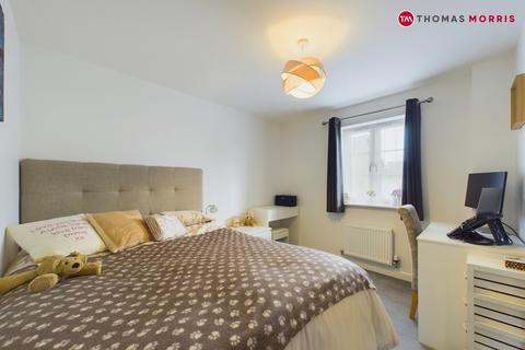 38 Binder Place, Biggleswade, SG18 0RU