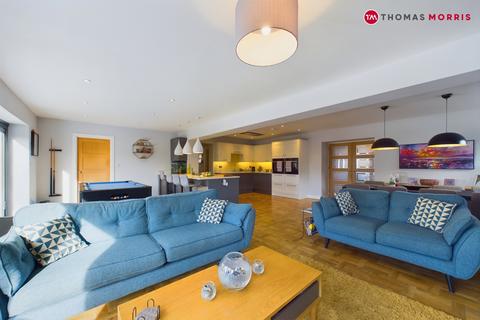 4 Cambridge Close, Langford, Biggleswade, SG18 9SH