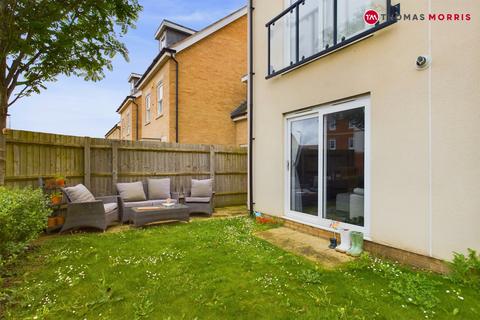 2 bedroom apartment for sale, Planets Way, Bedfordshire SG18