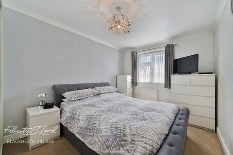 32 Elizabeth Fry Place, London, SE18 4LA