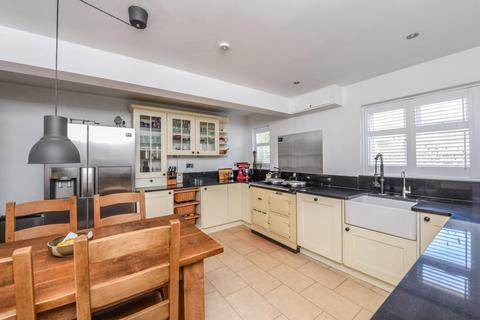 4 bedroom detached house for sale, Wallingford Road, Oxfordshire RG8