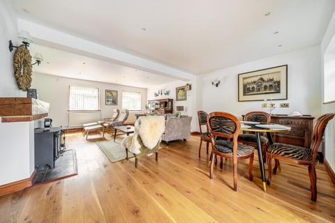 Philadelphus Icknield Road, Goring, Reading, RG8 0DL