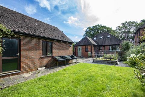 3 bedroom detached house for sale, Goffs Hill, Reading RG8