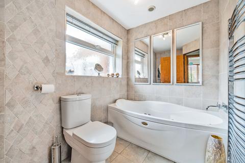 31 Croft Way, Woodcote, Reading, RG8 0RS