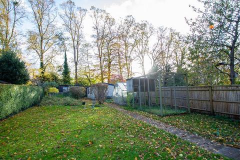 32 Milldown Road, Goring, Reading, RG8 0BA