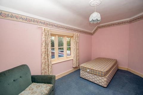 32 Milldown Road, Goring, Reading, RG8 0BA