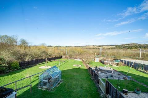 3 Hartslock View, Lower Basildon, Reading, RG8 9NP