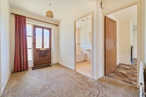 1 Cromwell Close, Henley-on-thames, RG9 1JJ