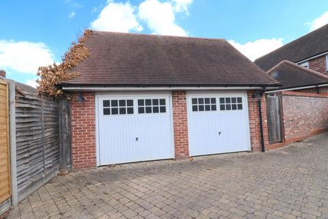 4 bedroom terraced house for sale, Longmead Avenue, Chelmsford CM2