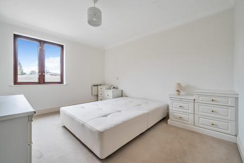 undefined, Remenham Row, Henley-on-Thames RG9